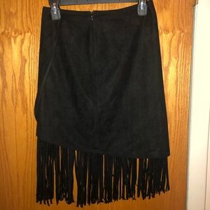 blu pepper mid-level velvet skirt